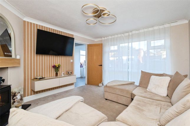 8, Alderley Drive, Stockport photo 3