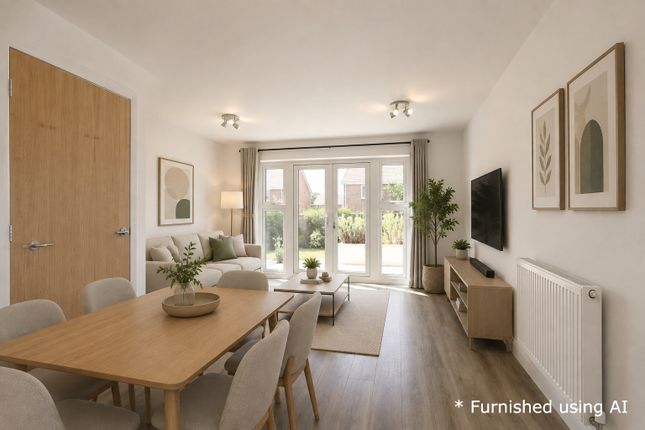 29, Knight Gardens, Lymington photo 2