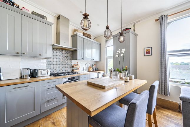 1, Champion Crescent, London photo 4