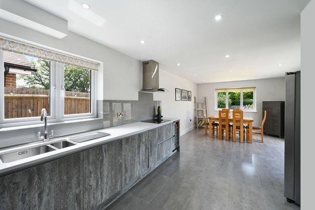 2, Bannisters Croft, Blindley Heath photo 2