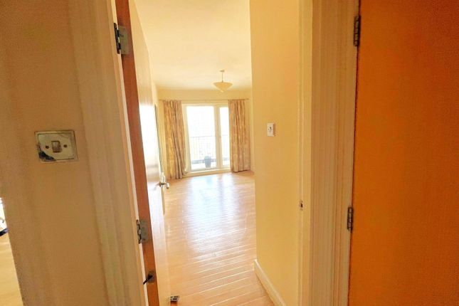 Apt 53 Royal Arch Apartments, The Mailbox, Wharfside Street, Birmingham photo 4