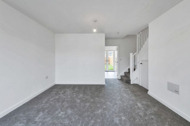13 Euphoria End, Newmarket photo 4