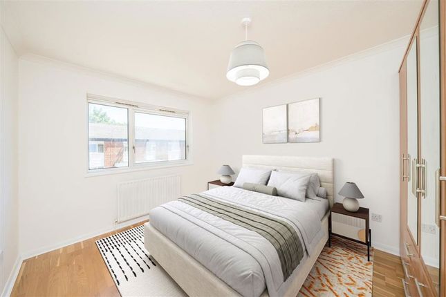 26, Borland Road, Teddington photo 4