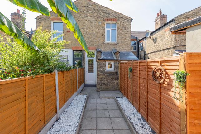 54, Devonshire Road, Walthamstow photo 4