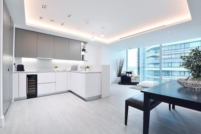Flat to rent in Aurora Apartments, 2 Bollinder Place, Islington, London
