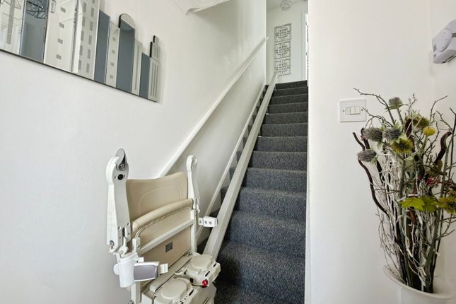 1, Nicholas Court, Swansea photo 2