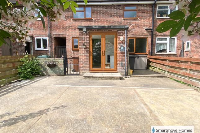 7, Goseley Crescent, Swadlincote photo 3