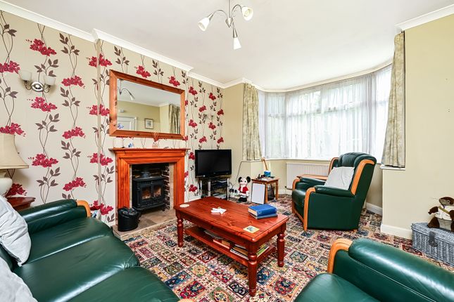29, Lynchford Road, Farnborough photo 4