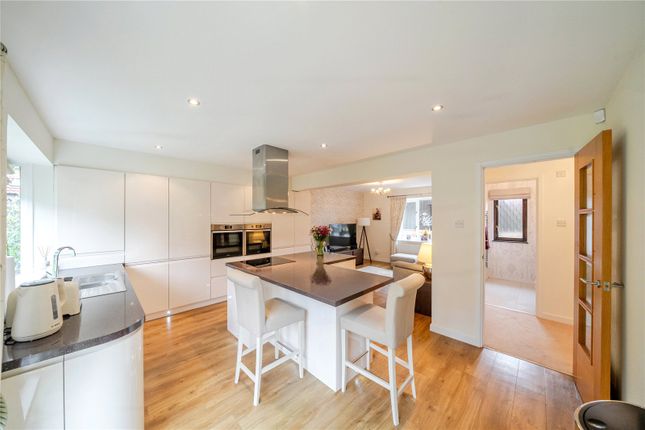 14, New Farmers Hill, Leeds photo 2