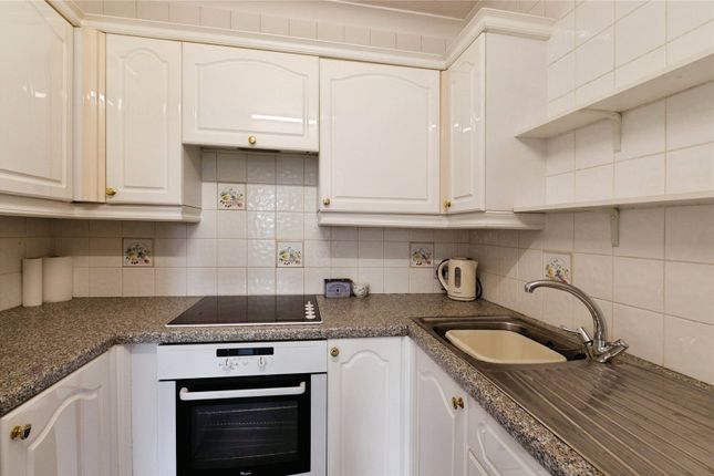 56, Homehurst House, Brentwood photo 3