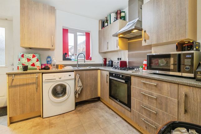 8, Iris Crescent, Lincoln photo 3