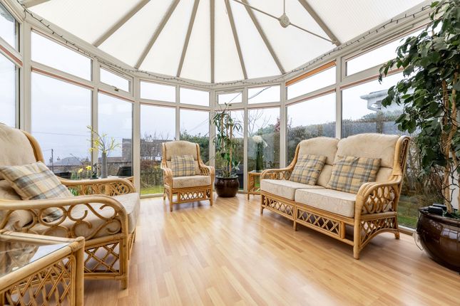 44 Divert Road, Gourock photo 4