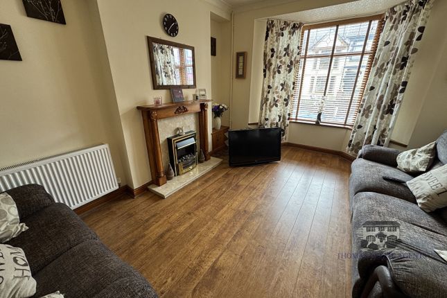 13, Berw Road, Tonypandy photo 5