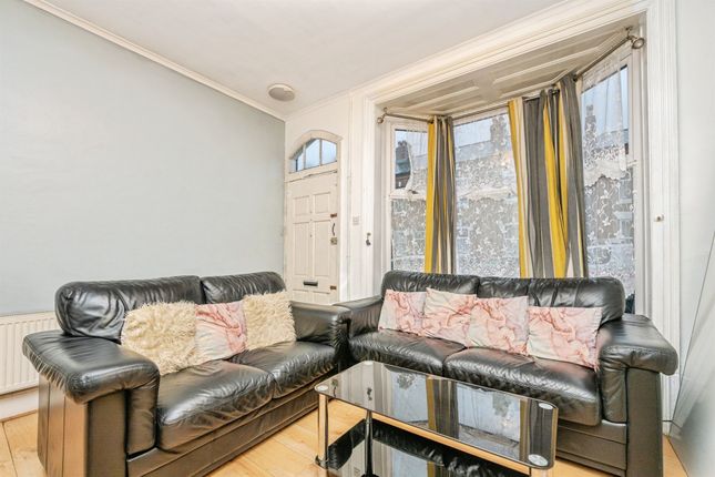 64, Sycamore Road, Birmingham photo 3