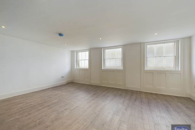 Flat to rent in St. Georges Terrace, Herne Bay
