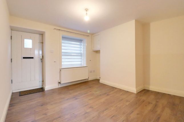 31 Redbourne Road, Brigg photo 4