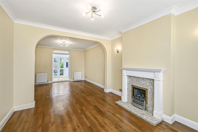 1, Parkway, Woodford Green photo 4