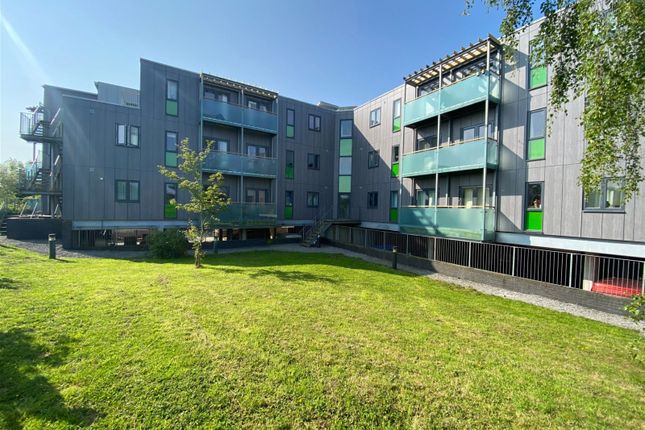 Flat for sale in Whitelake Place, West Golds Way, Newton Abbot