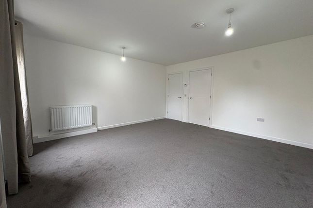 17, Capercaillie Drive, Perth photo 4