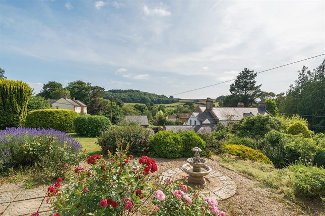 Justene, Wadham Close, Ilminster photo 2