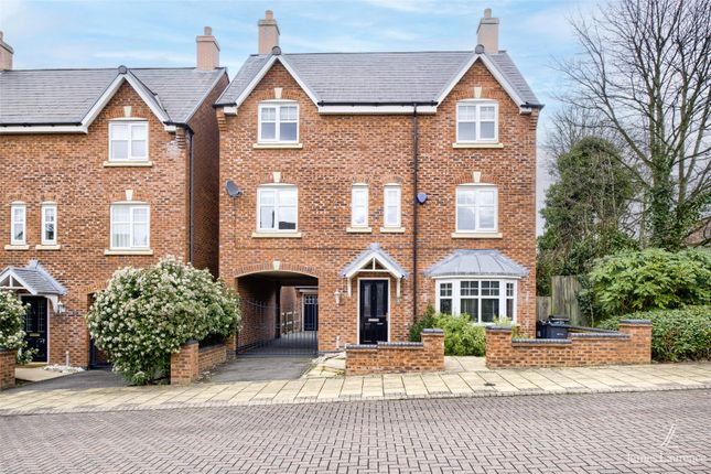7, Cardinal Close, West Midlands photo 2