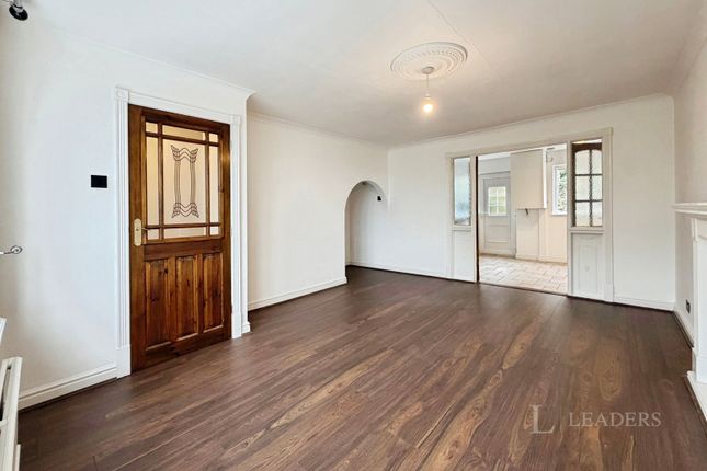 69, Southdale Road, Carlton photo 4