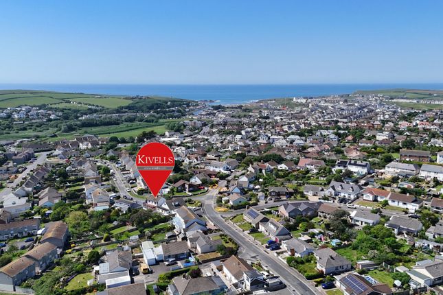 16 The Rowans, Bude photo 3