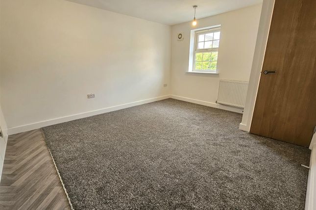 118, Comelybank Drive, Mexborough photo 5