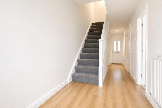 10, Little Croft, Prescot photo 2