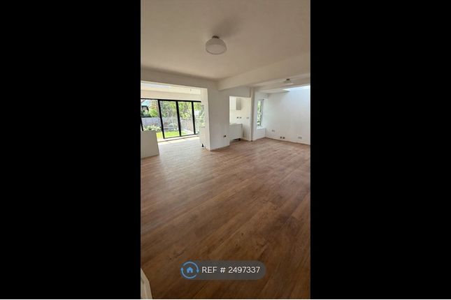 50, Durley Avenue, Pinner photo 2