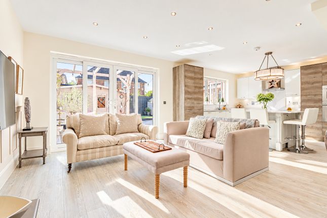 6, Dove Close, Caddington photo 3