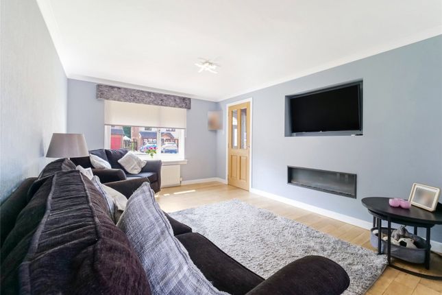 115, Aurs Glen, Glasgow photo 2