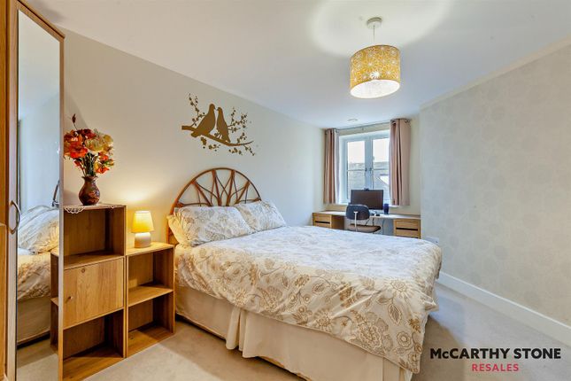 15 Lawrence Place, White Horse Lane, Maldon photo 4