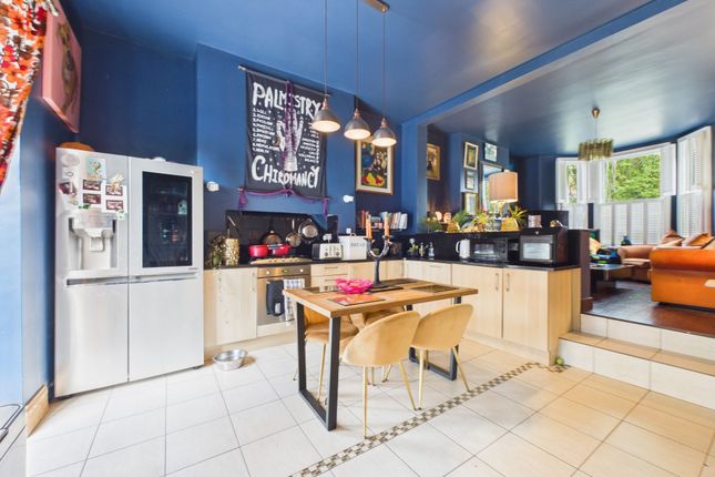 Apt 1, 14 Pelham Grove, Liverpool photo 5
