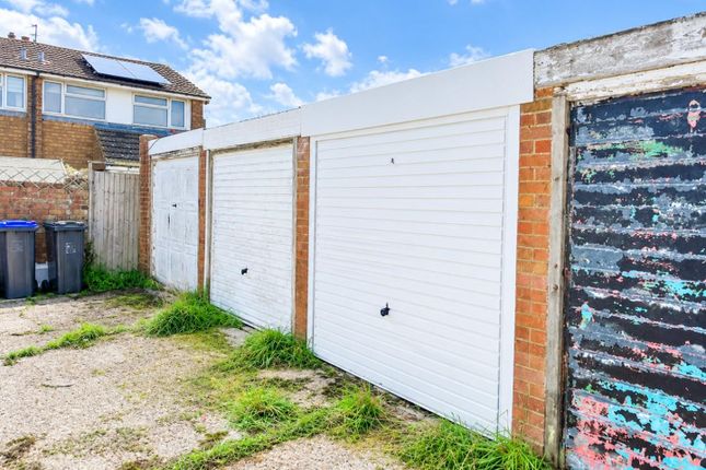 Garage, Freshbrook Road, Lancing photo 3