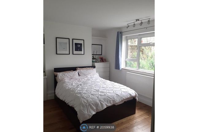 Thumbnail Flat to rent in Rotherfield St, London