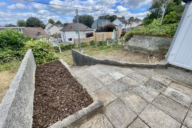 19a, Hawkinge Gardens, Plymouth photo 4