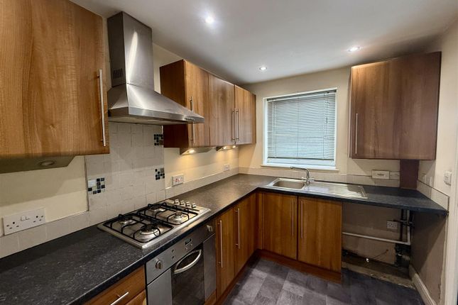 7 Royal Oak Court, Upper Marehay Road, Ripley photo 4