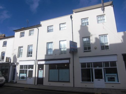 Flat to rent in Flat 2, 131-135 Regent Street, Leamington Spa