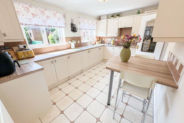 3, Hedgefield Grove, Blyth photo 2