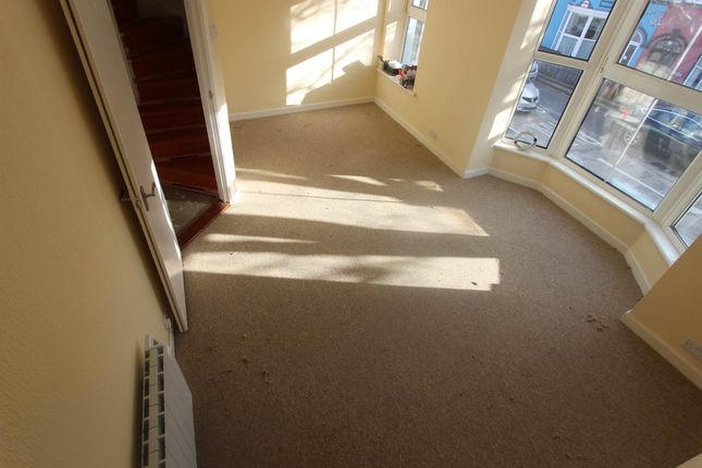 17 Alexandra Road, Aberystwyth photo 3