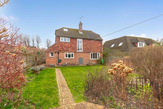 9 Linden Chase, Uckfield photo 4