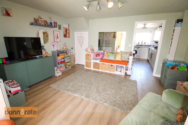 25, George Steele Avenue, Stoke-On-Trent photo 4