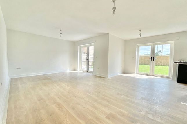Oat House, Stafford Road, Staffordshire photo 3