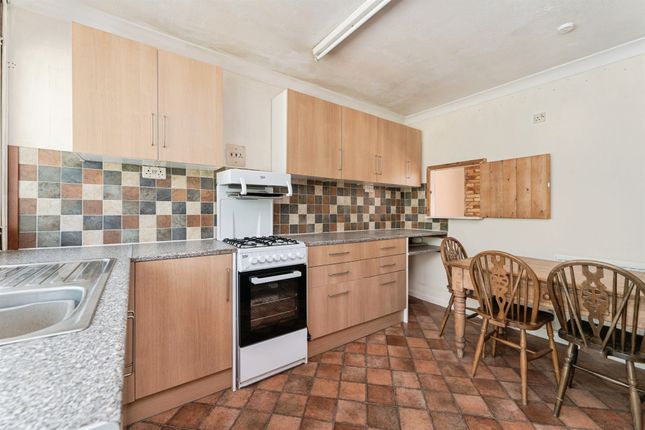 16, West End, Thetford photo 4