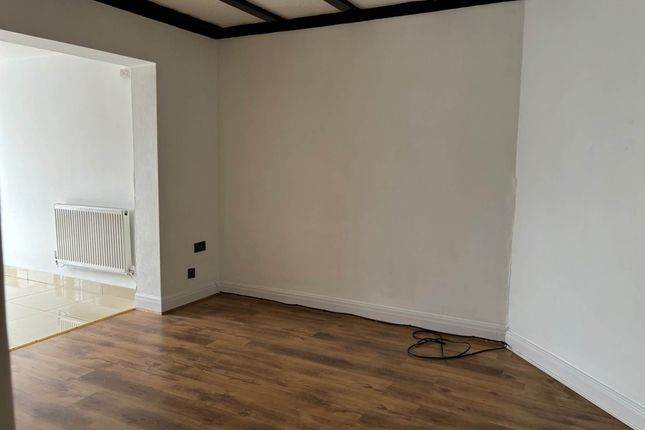 Semi-detached house to rent in Greenford Road, Sudbury Hill, London