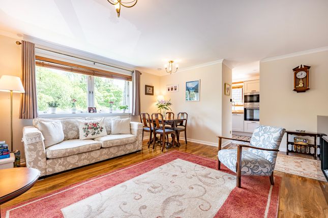 92 Clober Road, Milngavie, Glasgow photo 2