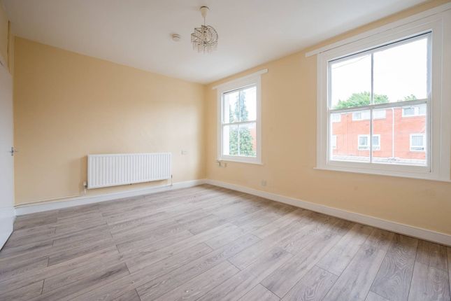 Thumbnail Flat to rent in Burchell Road, Peckham, London