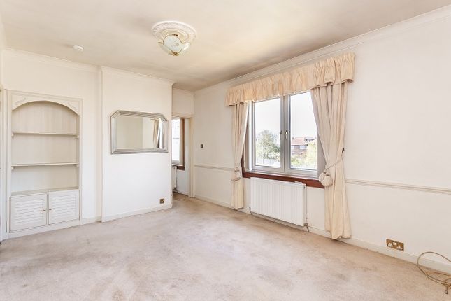 70, Colinton Mains Road, Edinburgh photo 3