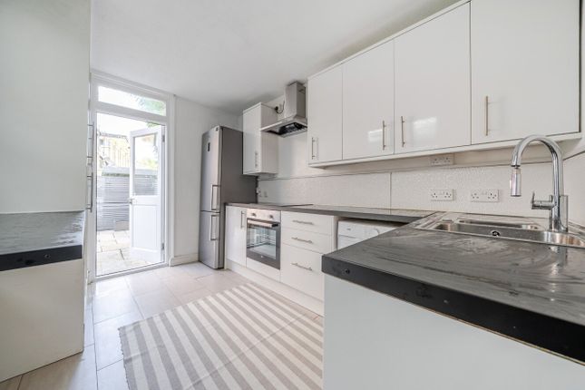 69, Avening Road, London photo 3